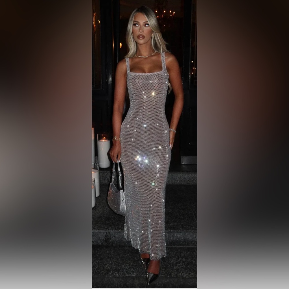 BABYBOO PETRA DRESS - SILVER, size medium.